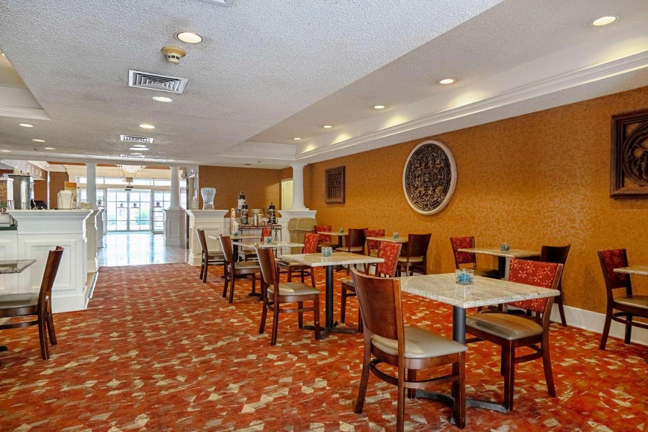 Quality Suites San Antonio Northeast Eksteriør billede