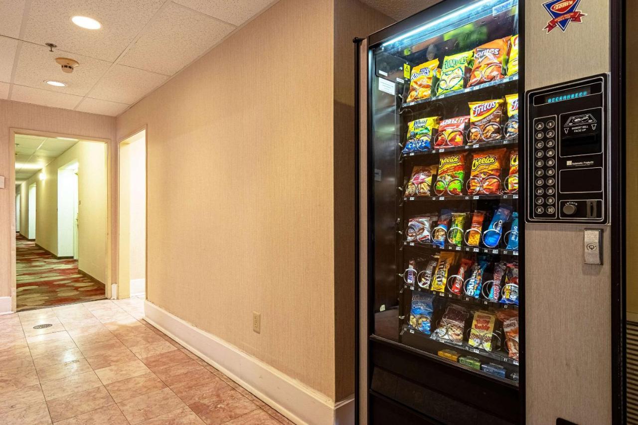 Quality Suites San Antonio Northeast Eksteriør billede