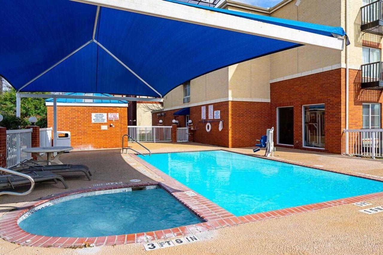 Quality Suites San Antonio Northeast Eksteriør billede