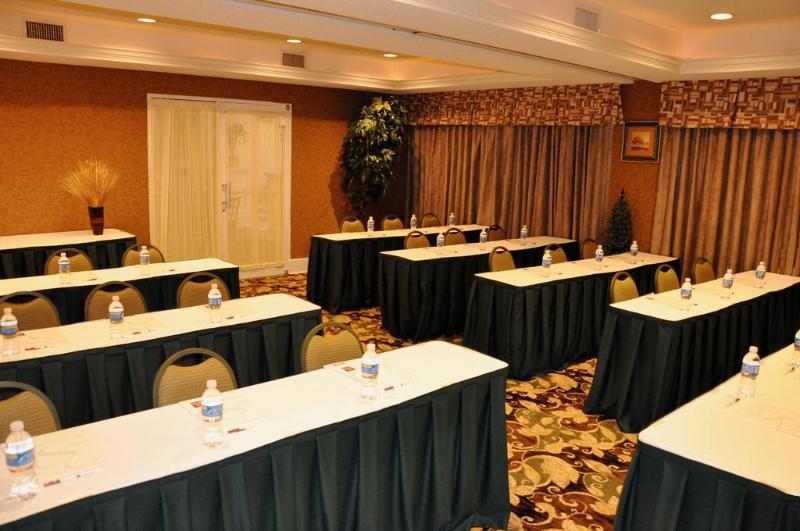 Quality Suites San Antonio Northeast Eksteriør billede